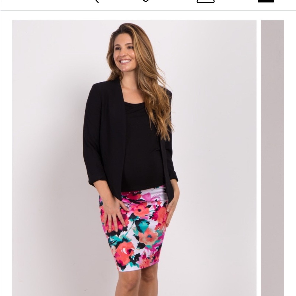 Pink Blush maternity printed floral skirt